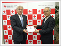 平成２８年熊本地震　義援金を日本赤十字社滋賀県支部に贈呈しました。
