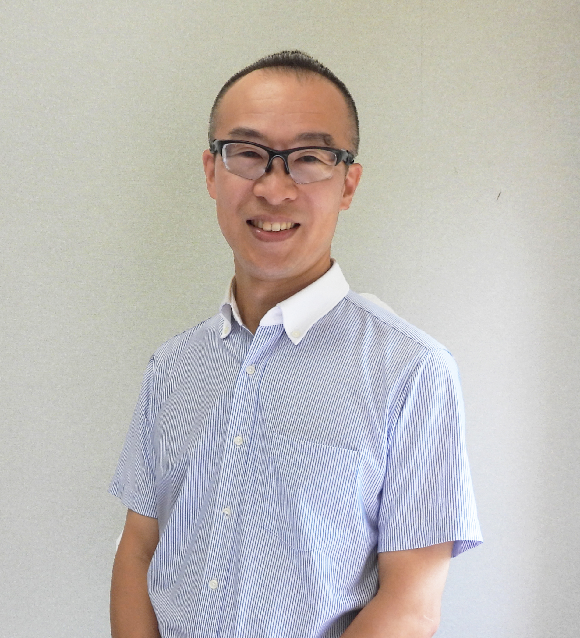 澤井准教授写真