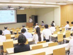 写真：説明会会場の様子