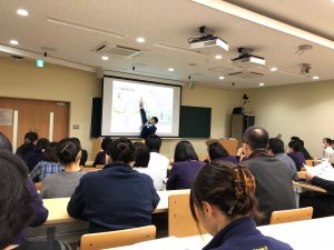 写真：病院職員対象の説明会