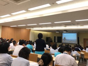 写真：講演会の様子