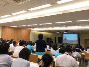 写真：講演会の様子