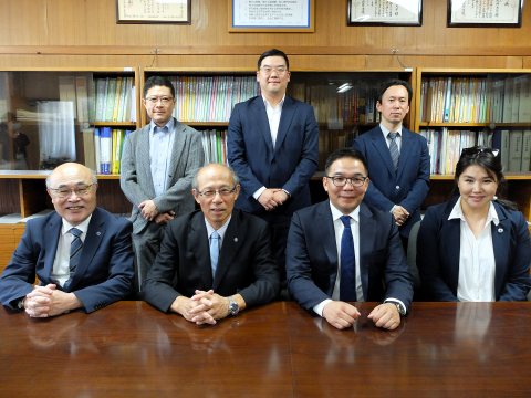 表敬訪問