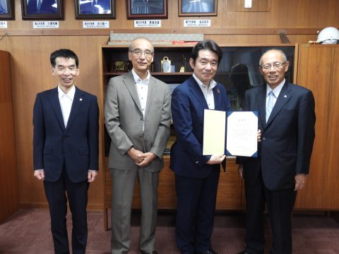 【平和堂スカラシップ育英奨学金】感謝状贈呈式を行いました。