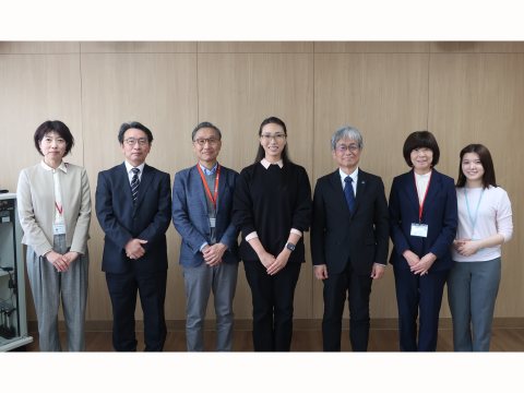 開講式後の集合写真