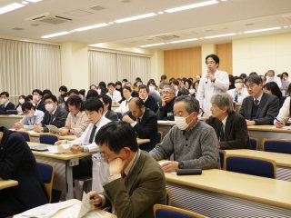 質疑応答の様子 写真:質疑応答の様子