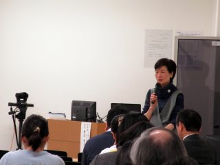 写真：横田教授の講演