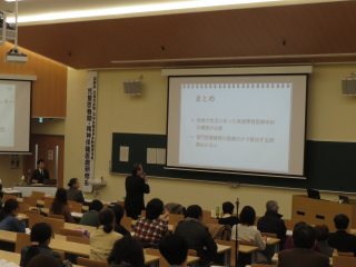 写真：愛知県発達障碍者支援センター　副センター長 吉川　徹　先生の講演