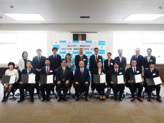 関係者の記念撮影 写真:関係者の記念撮影