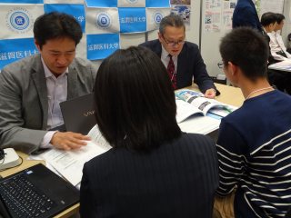 説明の様子2 写真:説明の様子
