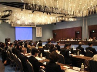 会議の様子 写真:会議の様子