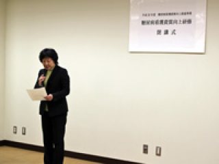 福井氏による挨拶 写真:福井氏による挨拶