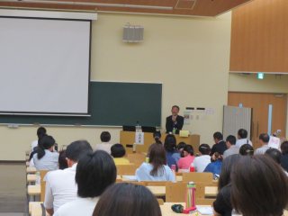 写真：講演の様子