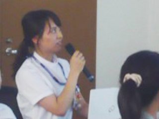 藤田理学療法士の講義 写真:藤田理学療法士の講義