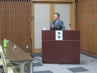 社会医学講座(法医学部門)の一杉教授 写真:社会医学講座(法医学部門)の一杉教授