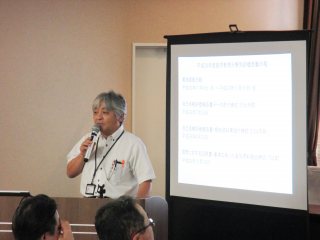 山田副学長による挨拶 写真:山田副学長による挨拶