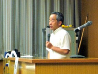 垰田准教授による講演 写真:垰田准教授による講演