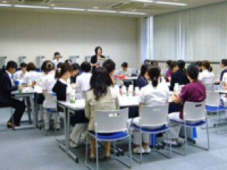 意見交換会の様子 写真:意見交換会の様子