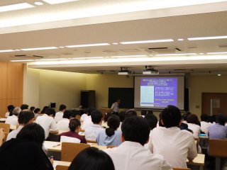 写真：会場の様子１