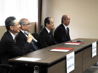 質疑応答の様子 写真:質疑応答の様子