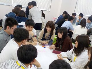 新入生研修の様子② 写真:新入生研修の様子②