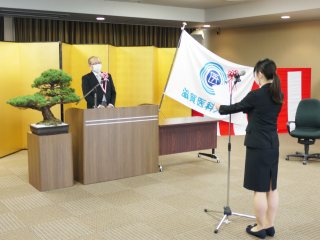 入学生宣誓の様子 写真:入学生宣誓の様子