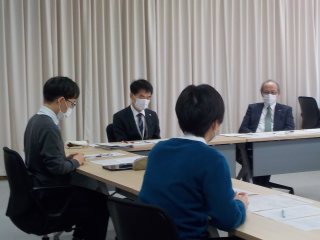 懇談会の様子 写真:懇談会の様子