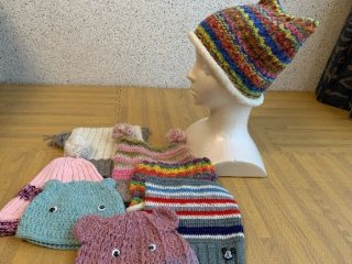 様々なデザインの帽子 様々なデザインの帽子