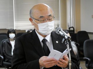 遠山理事による慰霊の辞 遠山理事による慰霊の辞