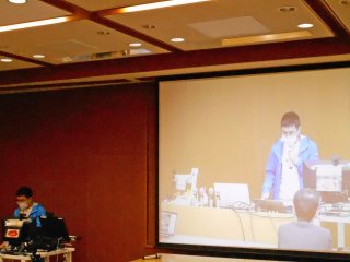 写真:大学院生によるメッセージ 写真:大学院生によるメッセージ