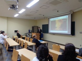 古荘教授による講演 古荘教授による講演