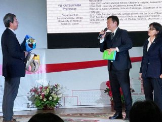感謝状授与 感謝状授与