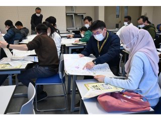 防災マップについて学ぶ様子 防災マップについて学ぶ様子