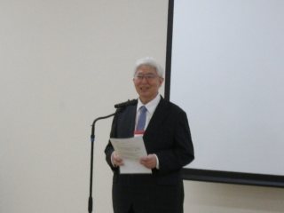 開会の挨拶:田中病院長 開会の挨拶:田中病院長
