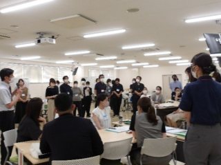 グループワーク講評:北川教授(看護師特定行為研修センター・センター長) グループワーク講評:北川教授(看護師特定行為研修センター・センター長)
