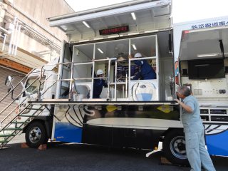 起震車による地震体験