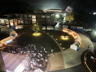 アーティストLIVE