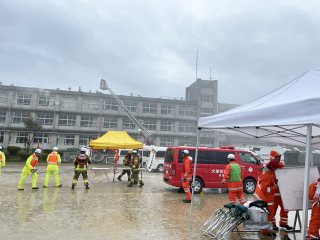 訓練会場（日吉台小学校）