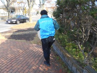 ピアザ淡海周辺の市街地での清掃活動1