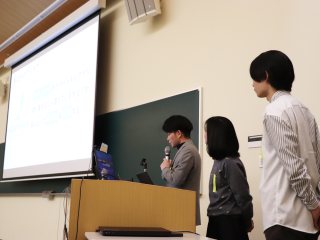 発表の様子１