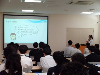 専攻医によるキャリア紹介