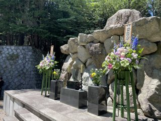 納骨式の様子１